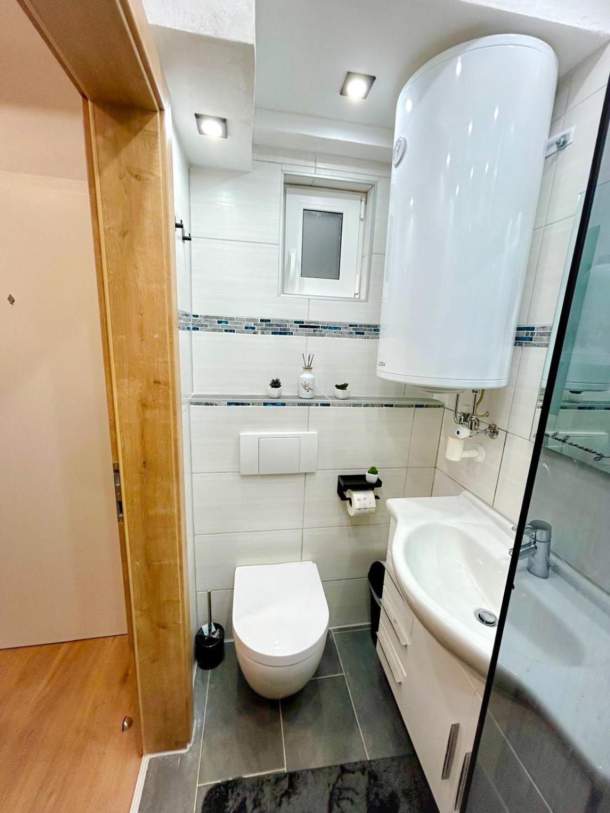 Moderne Ferienwohnung Felbbauer #30 克尼特尔费尔德 外观 照片